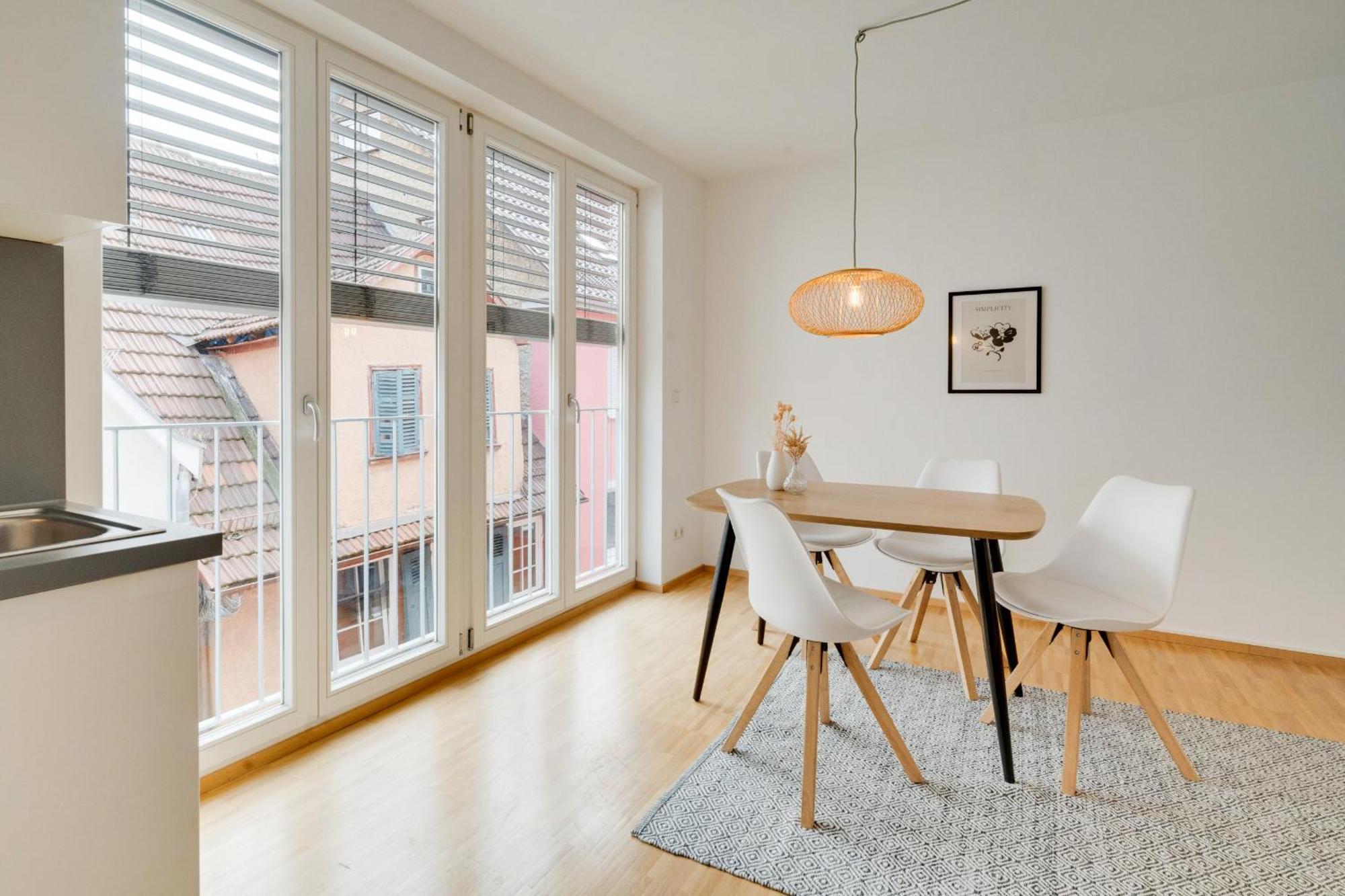 Altstadt Apartment 2 Zimmer Am Weibermarkt Ройтлінген Екстер'єр фото
