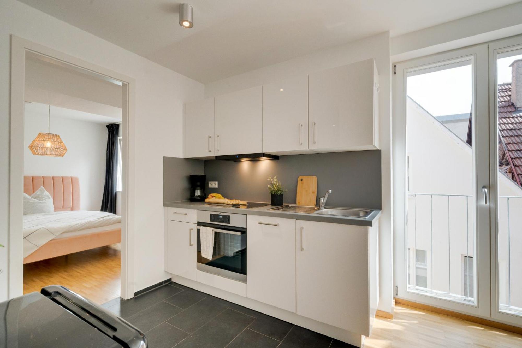 Altstadt Apartment 2 Zimmer Am Weibermarkt Ройтлінген Екстер'єр фото